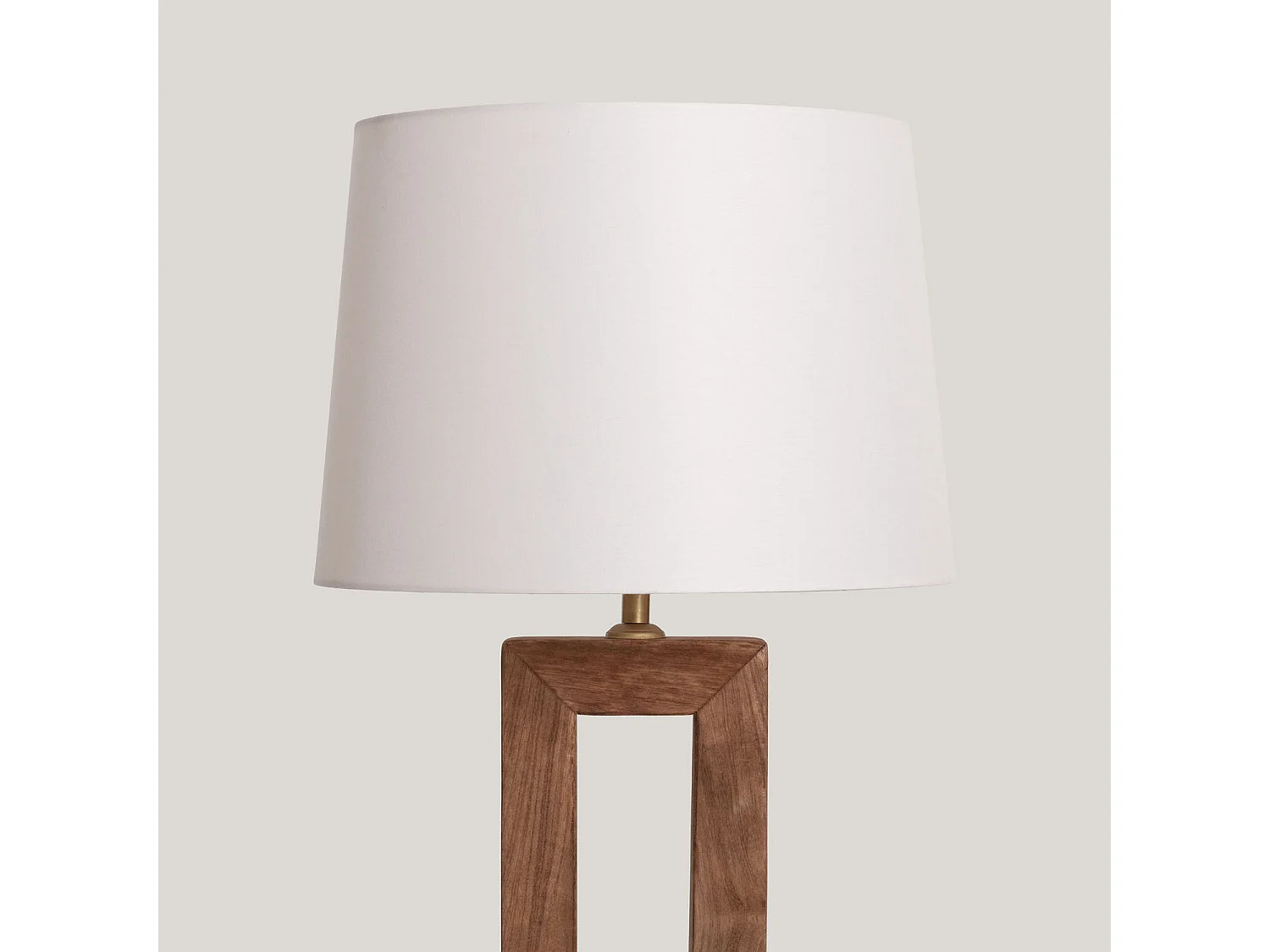 Lámpara de Pie Madera Abner Natural