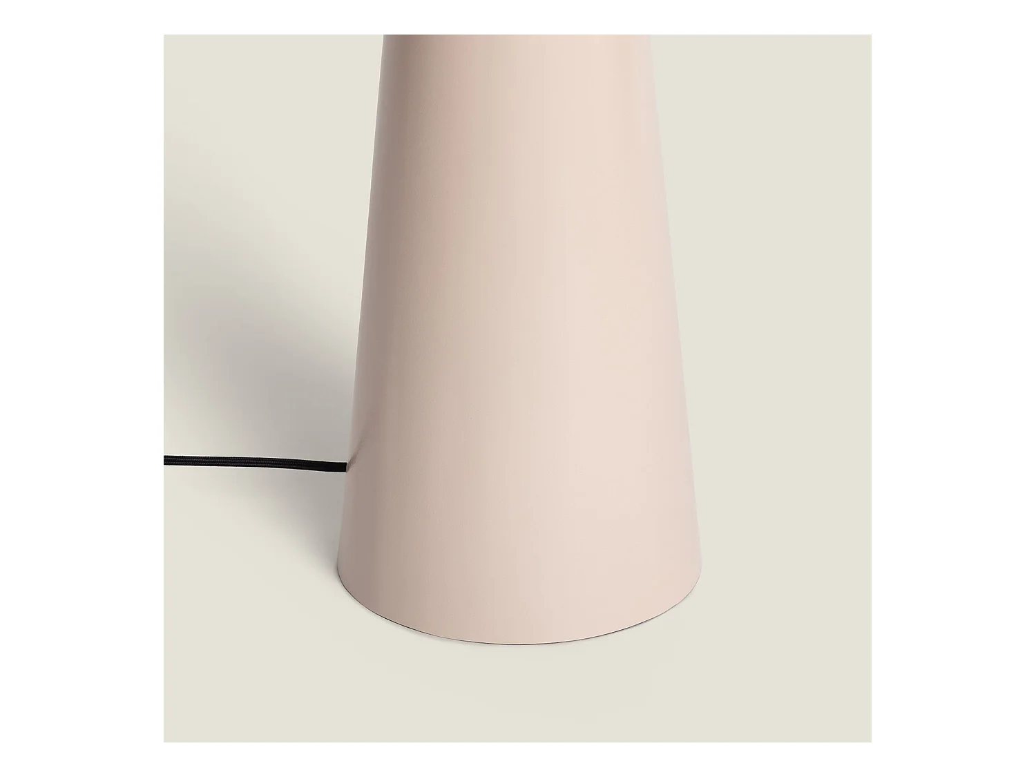 Lampada da Terra Metallo Cambaca Beige