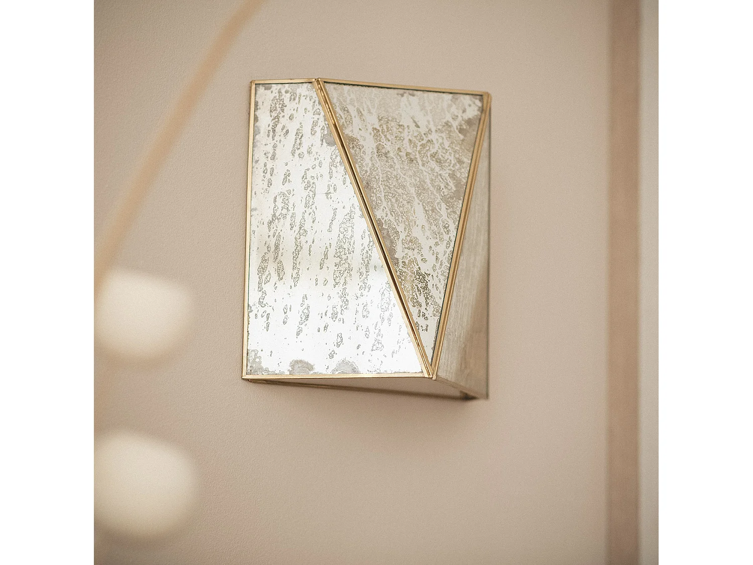 Aplique de Pared Metal Cristal Mattina ILUZZIA Dorado