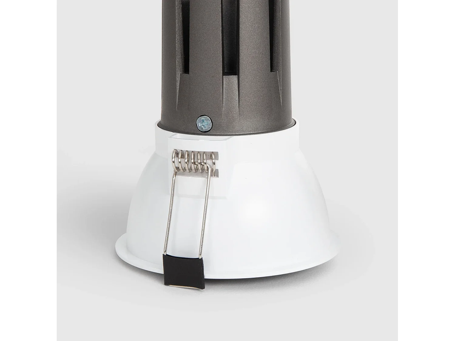 Faretto Downlight LED 5-7W Conico Areni Foro Ø 75 mm | Bianco Naturale 4000K | Rosso