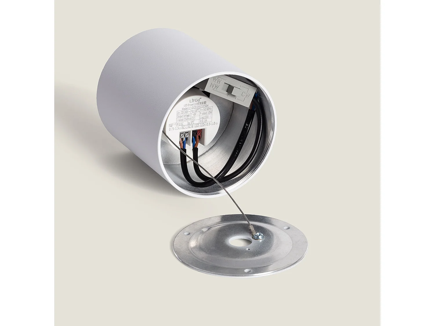 Plafonnier LED Rond 10W Aluminium Sélectionnable Syrah  Blanc Sélectionnable (chaud-neutre) (2700K - 3300K - 4000K)