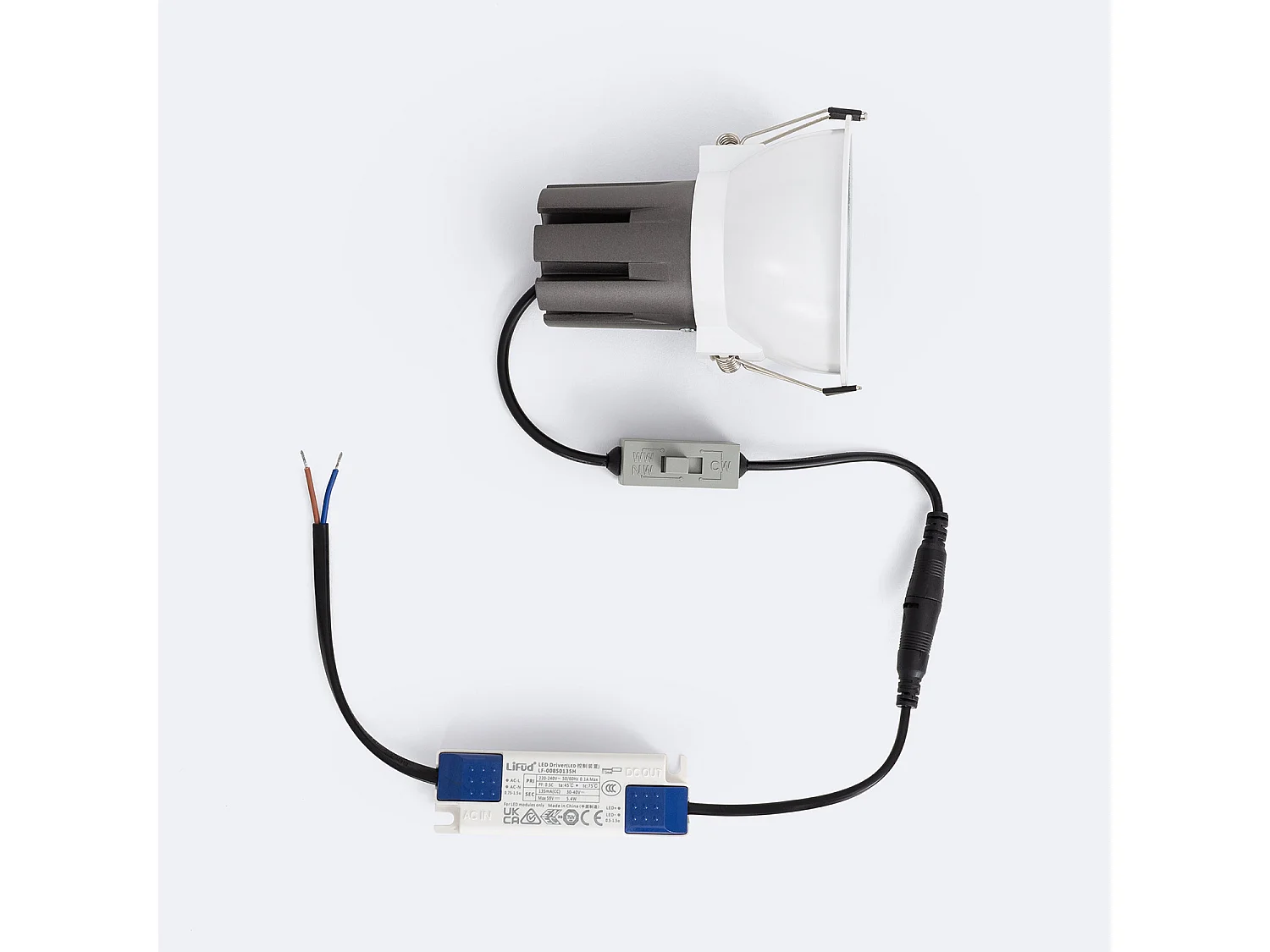 Spot Downlight LED 5W / 7W Conique Areni Coupe Ø 75 mm 2700K Rouge Blanc chaud 5 W