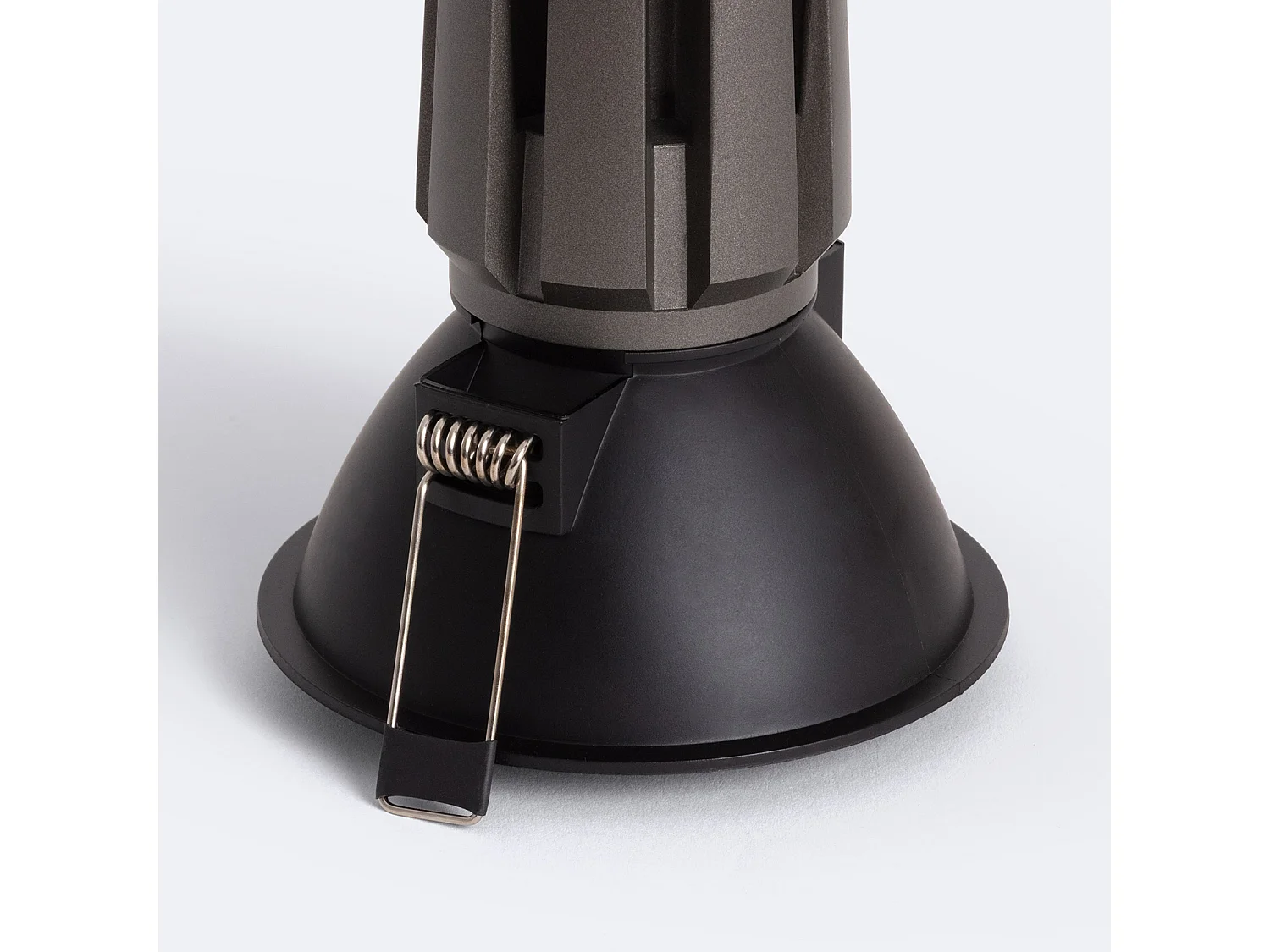 Faretto Downlight LED 9-12W Conico Areni Foro Ø 85 mm 2700K Nero Bianco Caldo 9 W