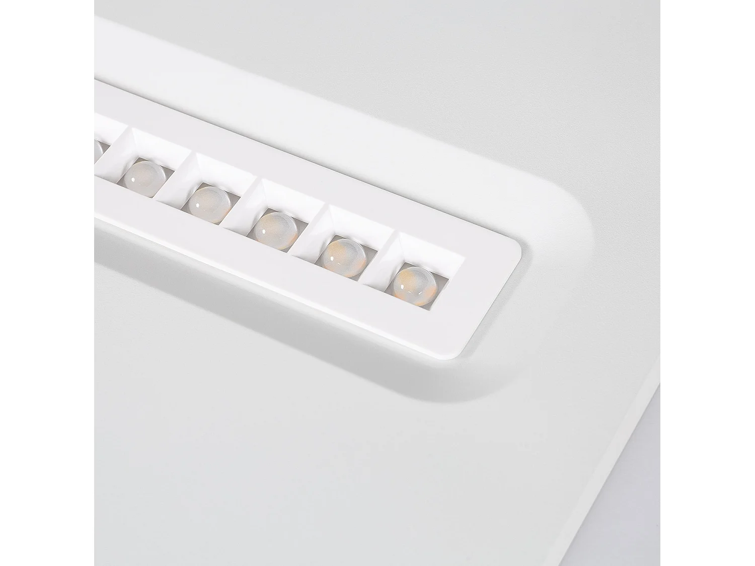 Panel LED 60x60 cm 30W 4200lm CCT Seleccionable VisualConfort LIFUD 3000K - 4000K Seleccionable (Cálido-Neutro)