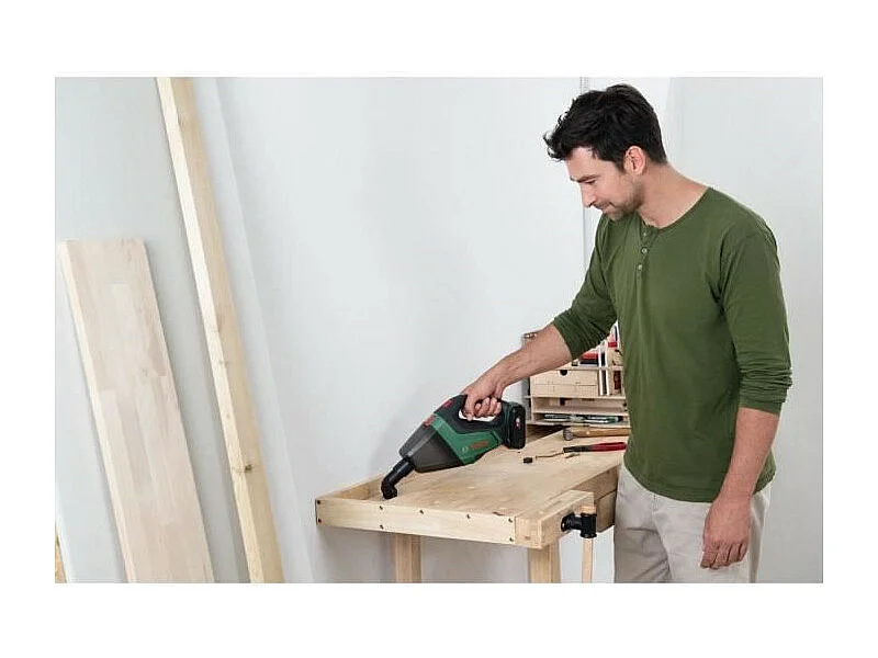 Aspiradora de Mano Sin Cable BOSCH UniversalVac18 SET 1 Batería 2,5Ah