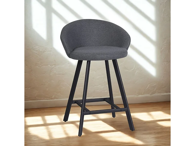 Sgabello Saki con seduta imbottita in tessuto grigio e gambe nere – Comfort compatto per ambienti moderni