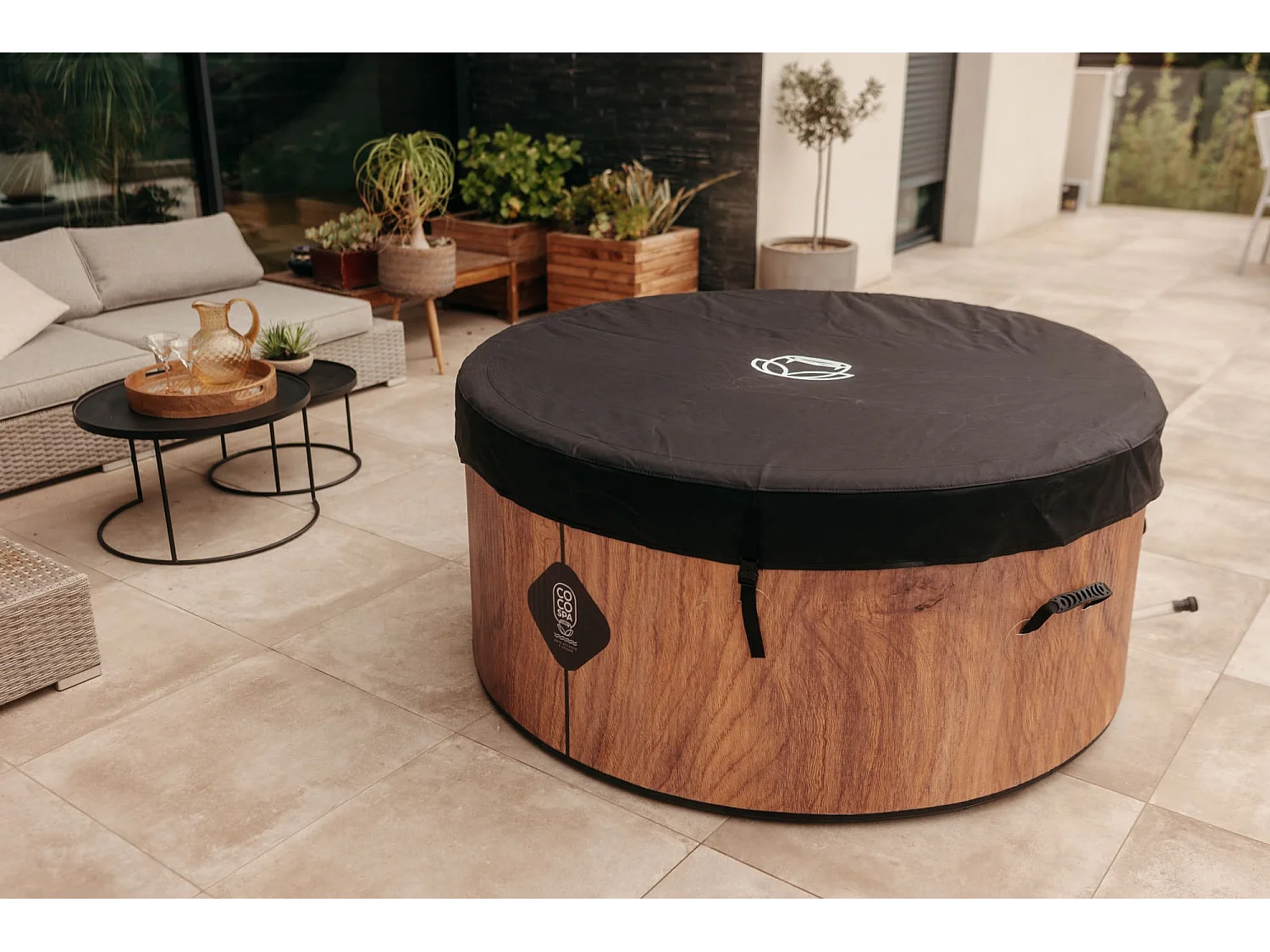 Coco Spa Tahiti Spa Gonflable - 150 Cm De Diamètre - 800 Litres - Moteur 2240 W - 2 à 4 personnes