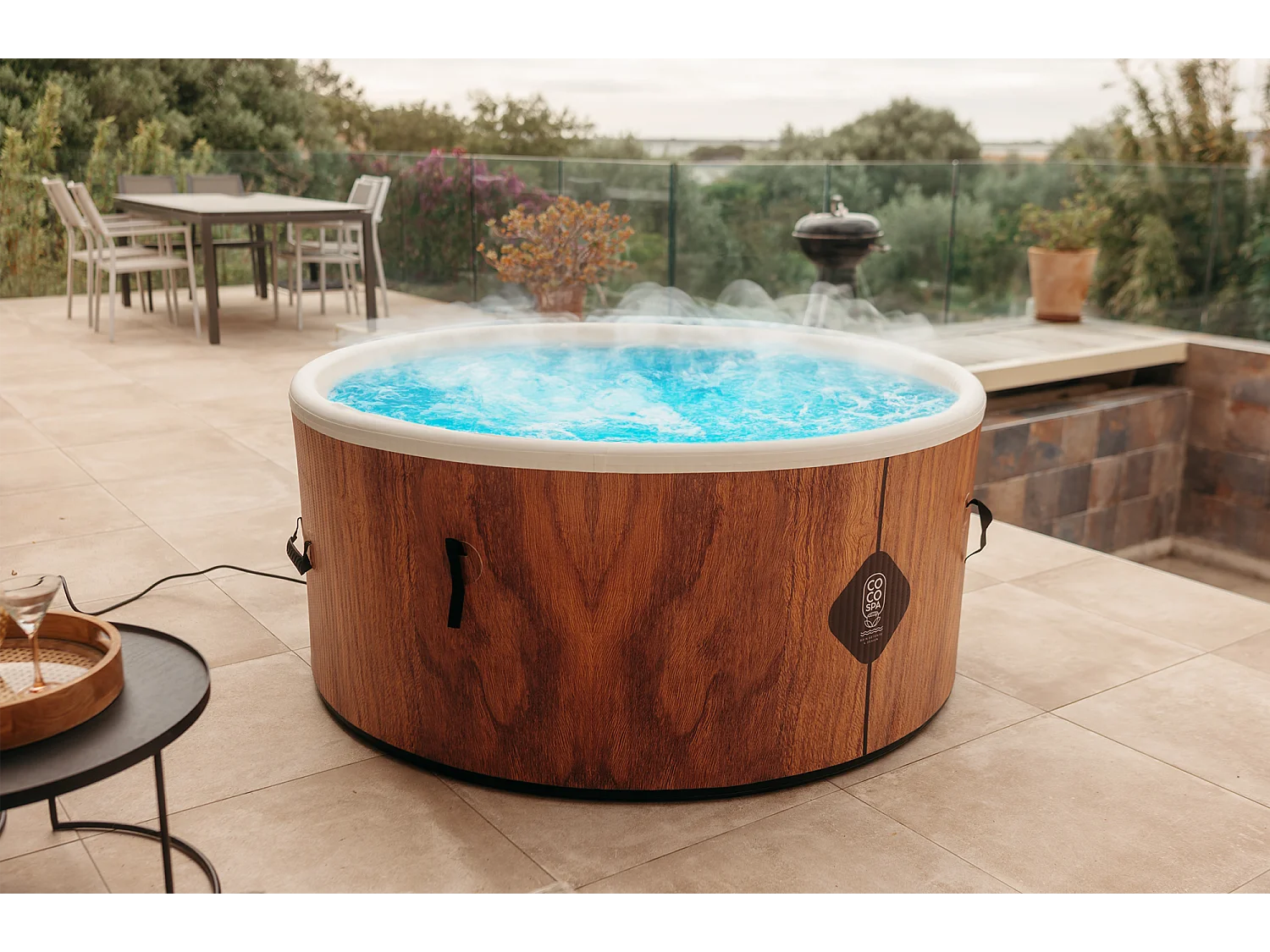 Coco Spa Tahiti Opblaasbare Spa – 150 cm diameter – 800 liter – 2240 W motor – 2 tot 4 personen
