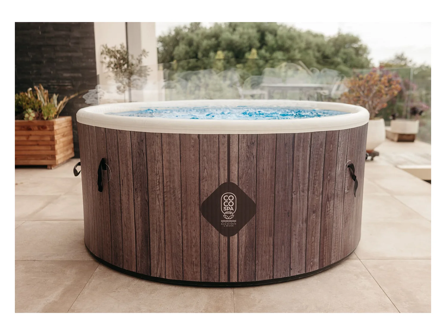 Coco Spa Helsinki Opblaasbare Spa – 150 cm diameter – 800 liter – 2240 W motor – 2 tot 4 personen