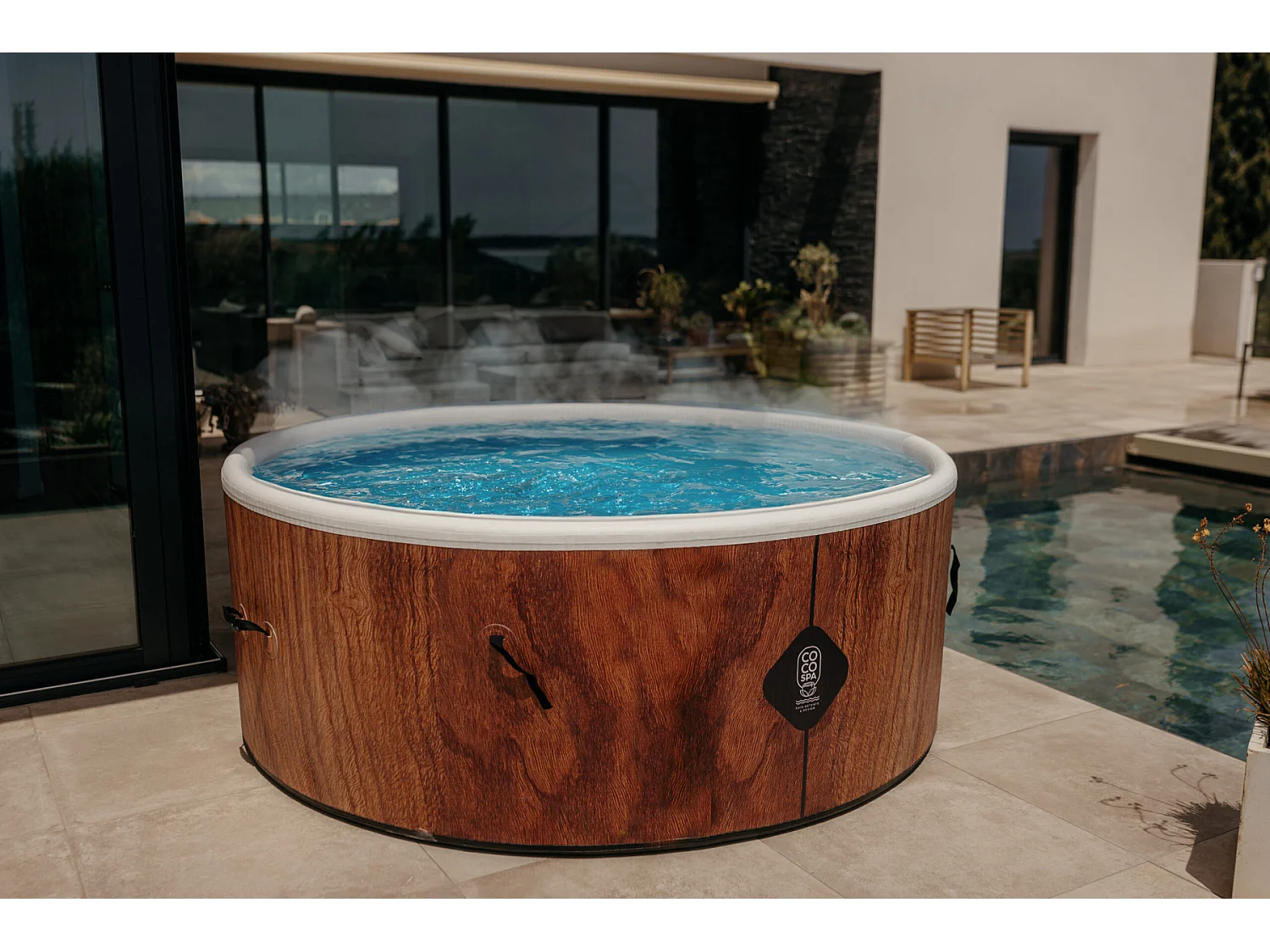 Spa Gonfiabile Tahiti – 180 cm di diametro – 1100 litri – Motore da 2240 W – Fino a 6 persone