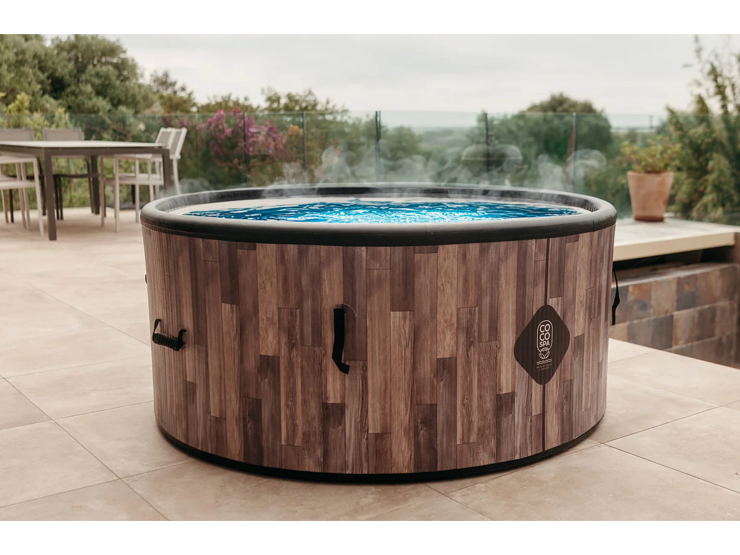Coco Spa Nordik Opblaasbare Spa – 150 cm diameter – 800 liter – 2240 W motor – 2 tot 4 personen