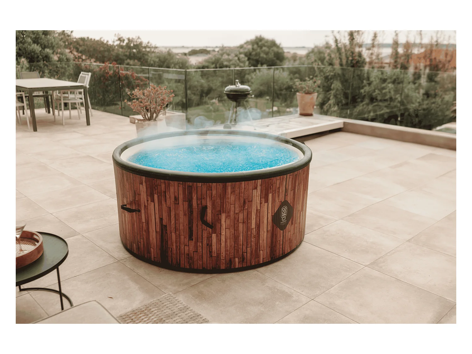 Coco Spa Bali Opblaasbare Spa – 150 cm diameter – 800 liter – 2240 W motor – 2 tot 4 personen