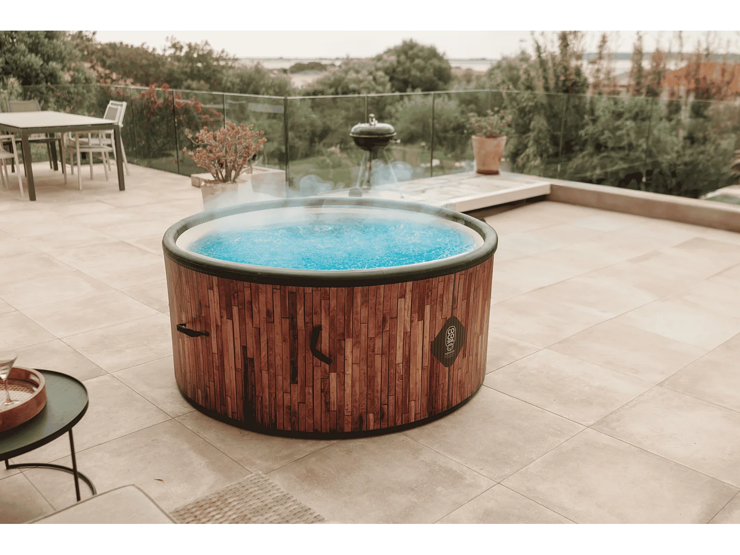 Coco Spa Bali Opblaasbare Spa – 150 cm diameter – 800 liter – 2240 W motor – 2 tot 4 personen