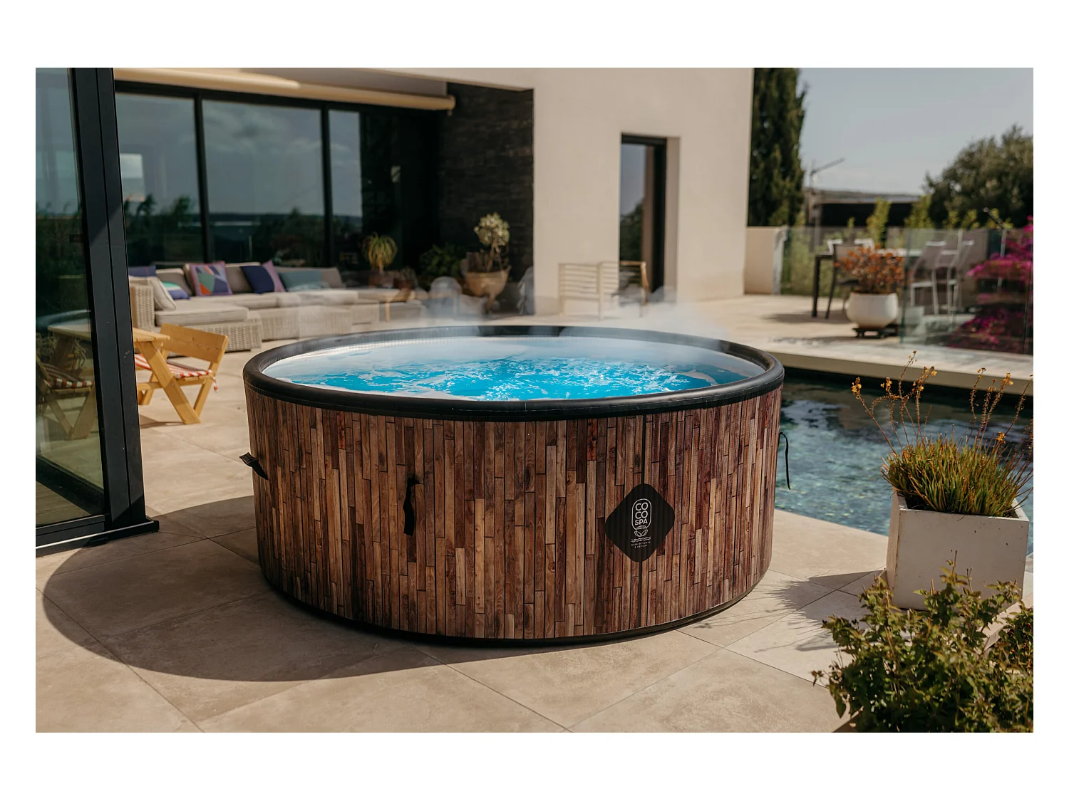 Spa Gonflable Bali | 180 Cm De Diamètre | 1100 Litres | Moteur 2240 W | Jusqu'à 6 Personnes
