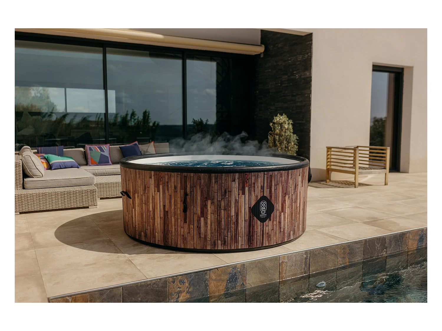 Spa Gonflable Bali | 180 Cm De Diamètre | 1100 Litres | Moteur 2240 W | Jusqu'à 6 Personnes