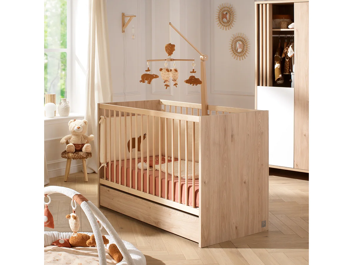 Lit bébé 120x60 à barreaux en bois décor chêne suave avec matelas TOKYO - Sauthon
