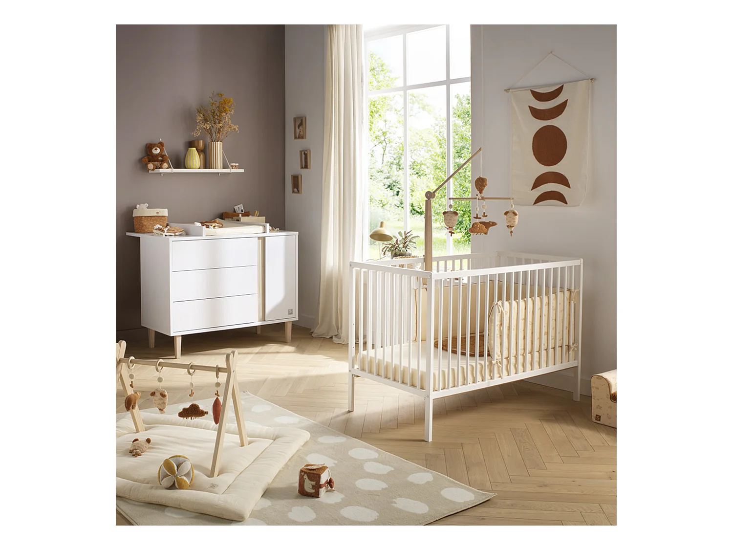 Cuna de madera con listones con colchón de 120x60