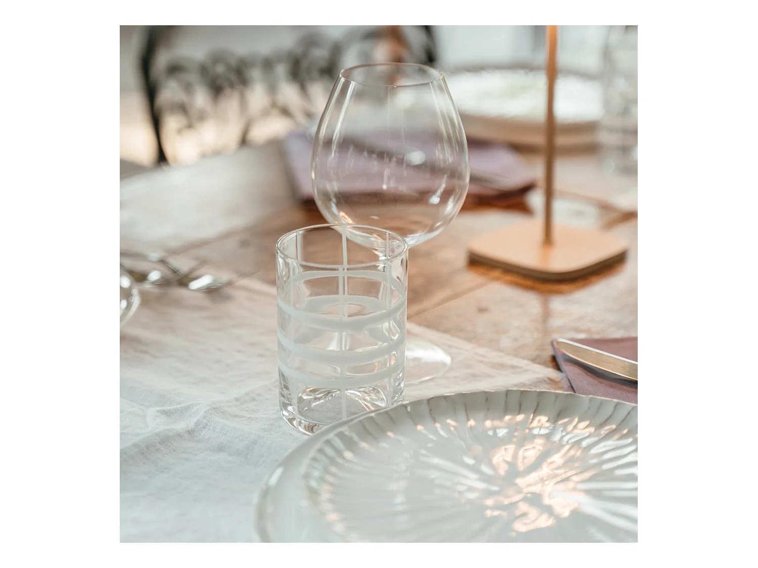 Zafferano Twiddle - Lot de 6 verres en verre soufflé transparent, 35 cl - Verres faits main avec décoration blanche, lavables au lave-vaisselle