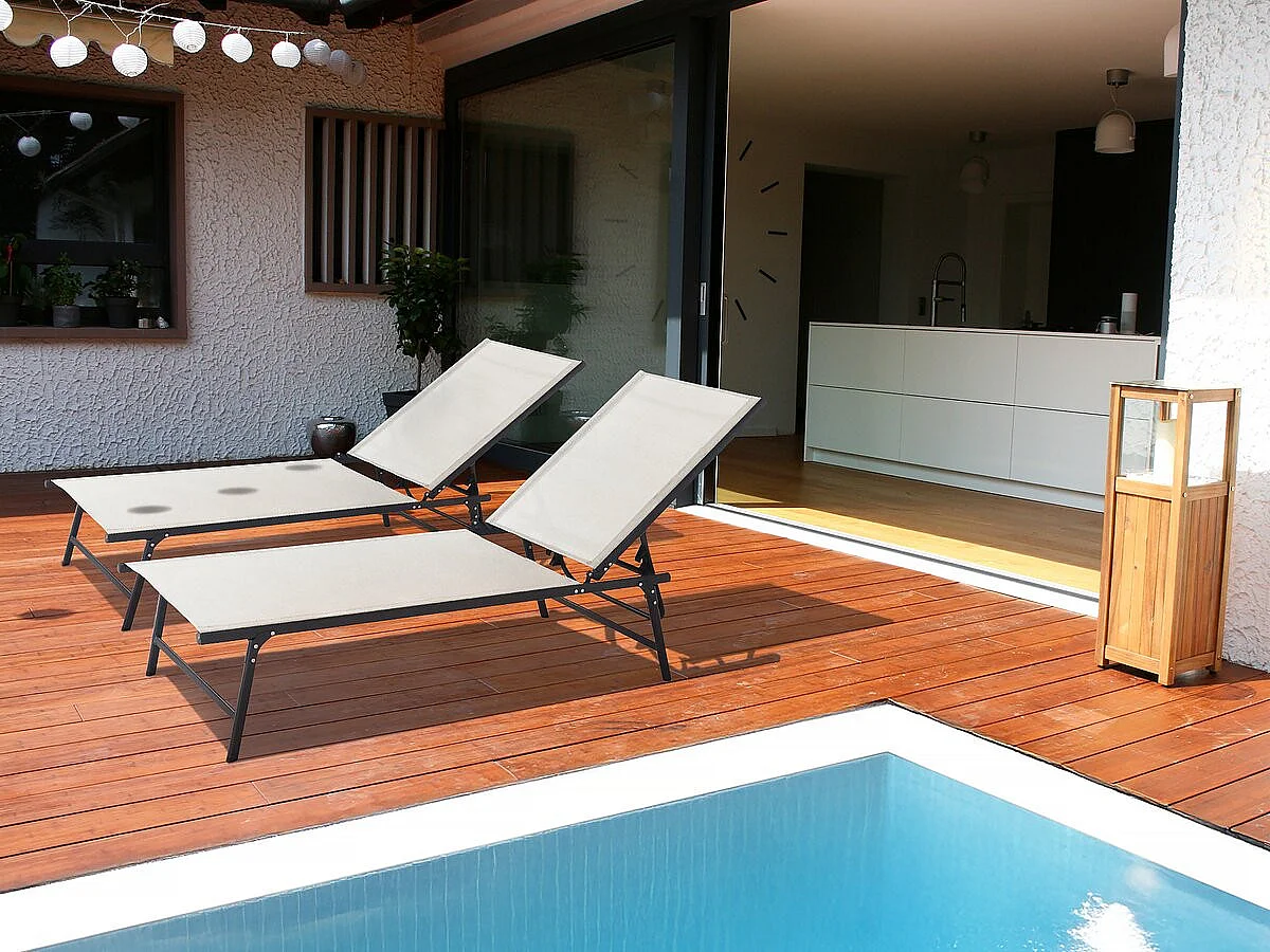 Lot de 2 bains de soleil en métal "Sublima" - 180 x 54 x 104 cm - Beige
