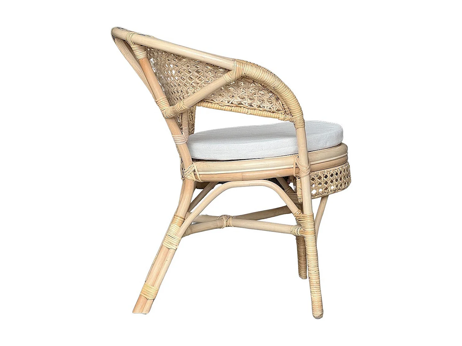 Salon Amanda en bois de bambou et paille de Vienne avec 2 fauteuils et 1 table basse