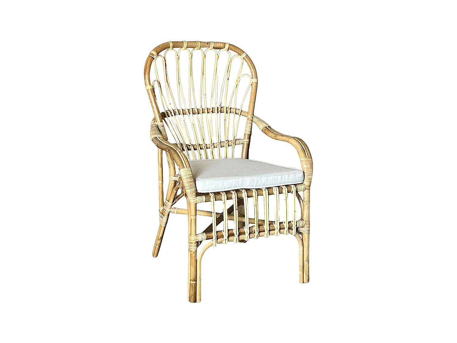 Fauteuil Manao en bambou naturel et rotin tressé avec coussin gratuit