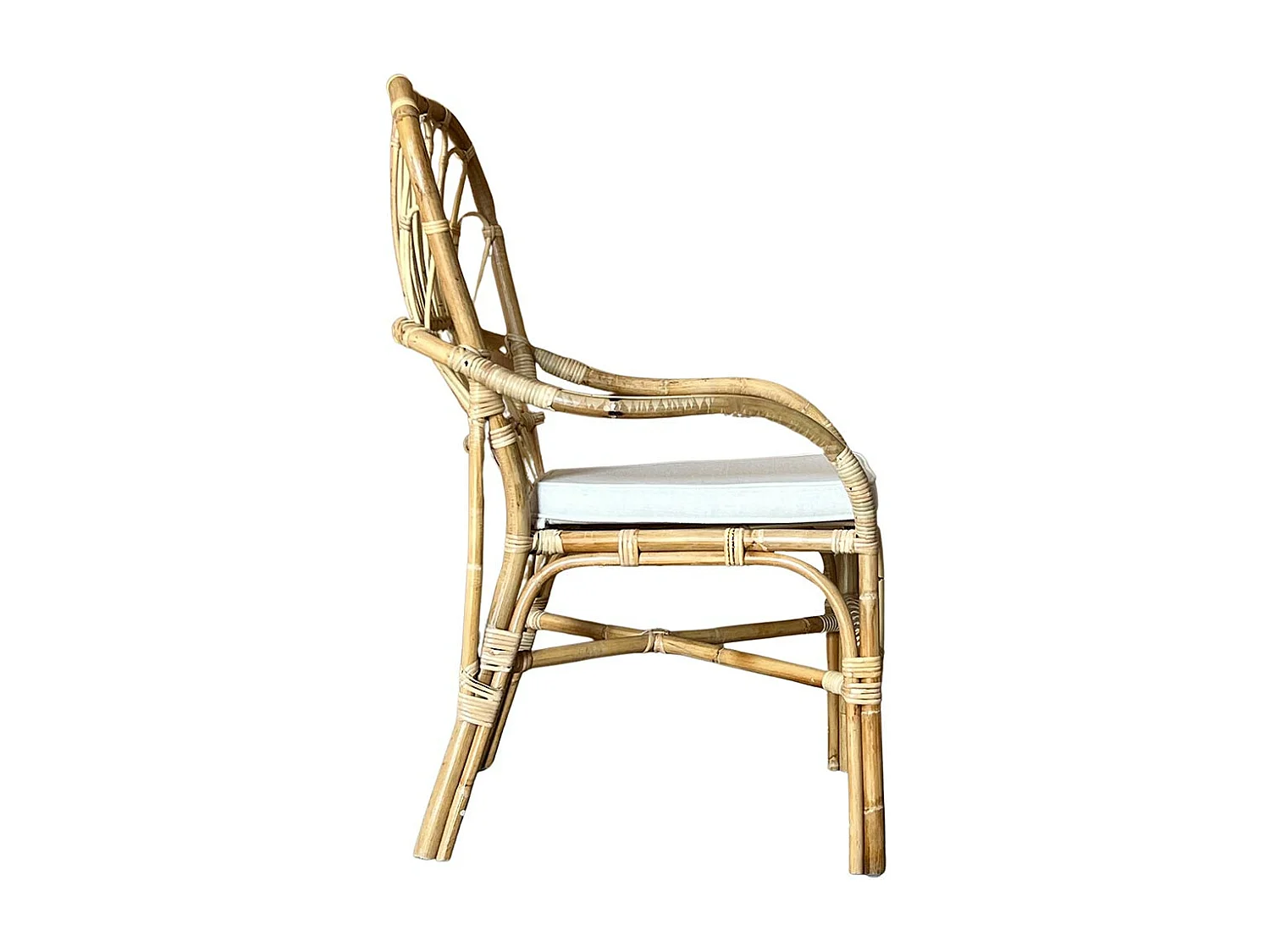 Fauteuil Manao en bambou naturel et rotin tressé avec coussin gratuit