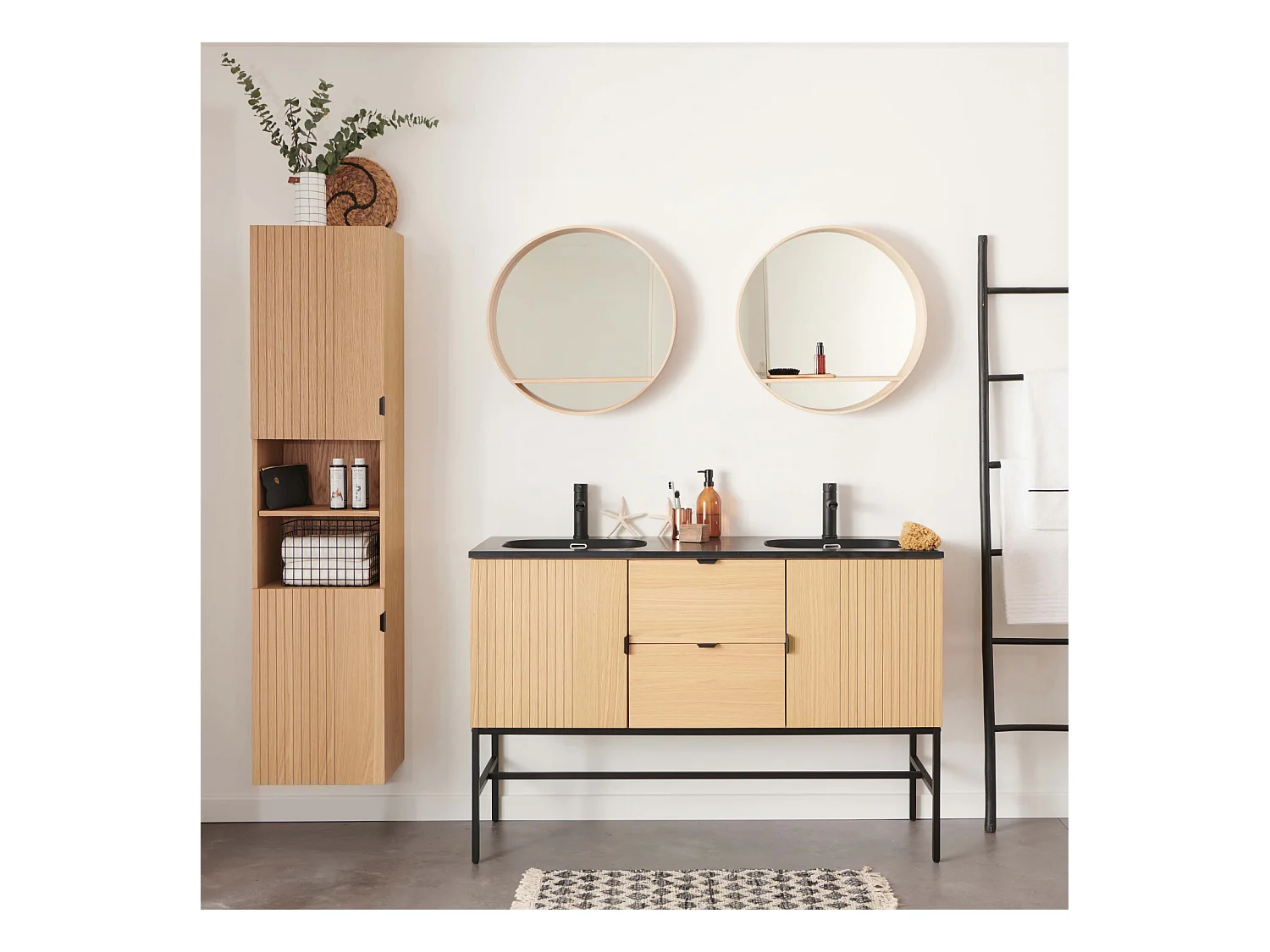 Doppelwaschtisch + Spiegel + STUDIO-Säule