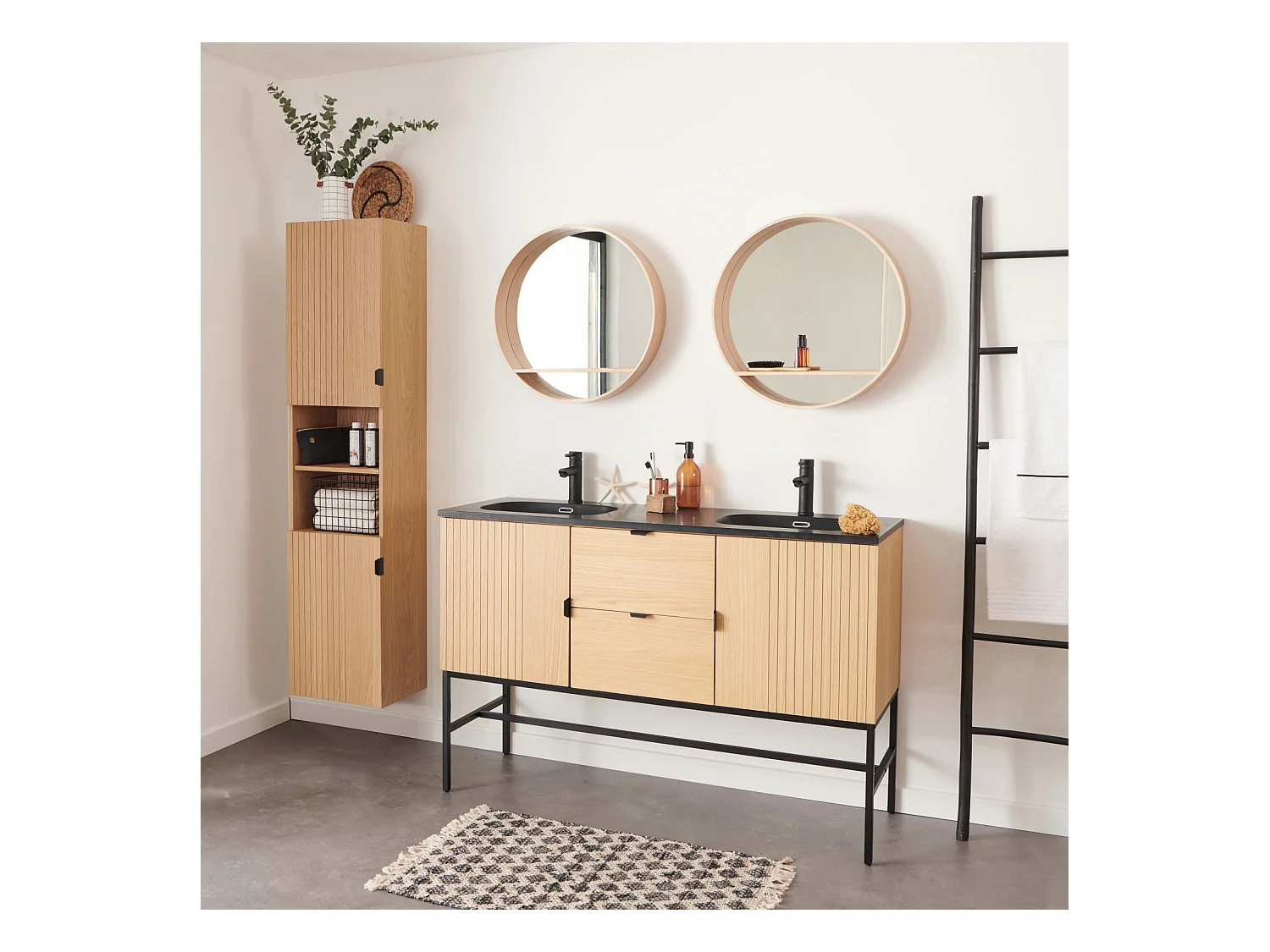 Doppelwaschtisch + Spiegel + STUDIO-Säule