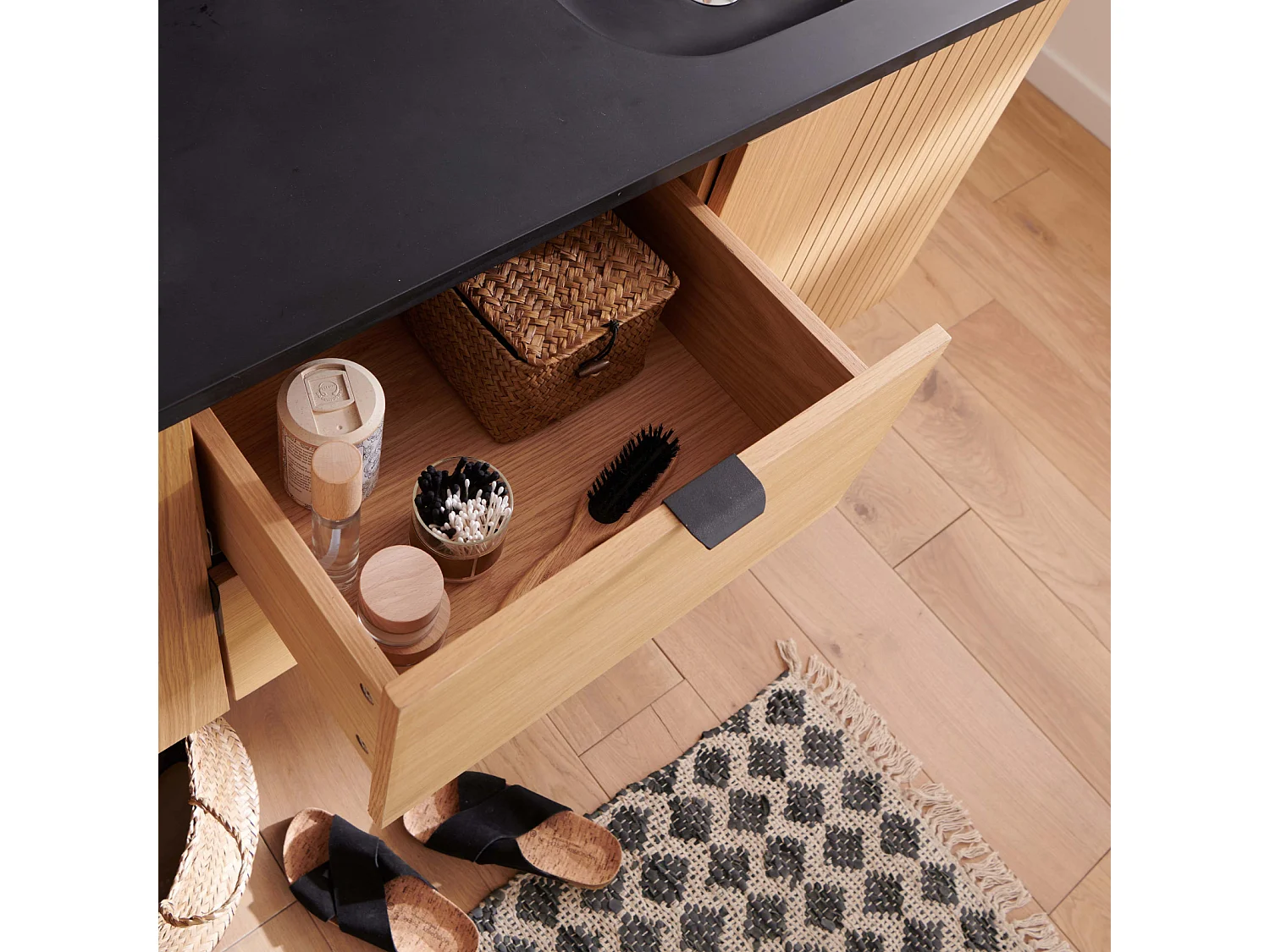 Doppelwaschtisch + Spiegel + STUDIO-Säule