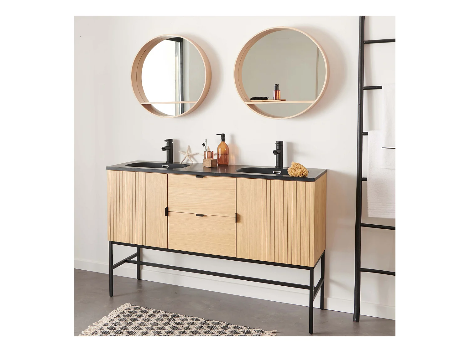 STUDIO Doppelwaschtisch + Spiegel