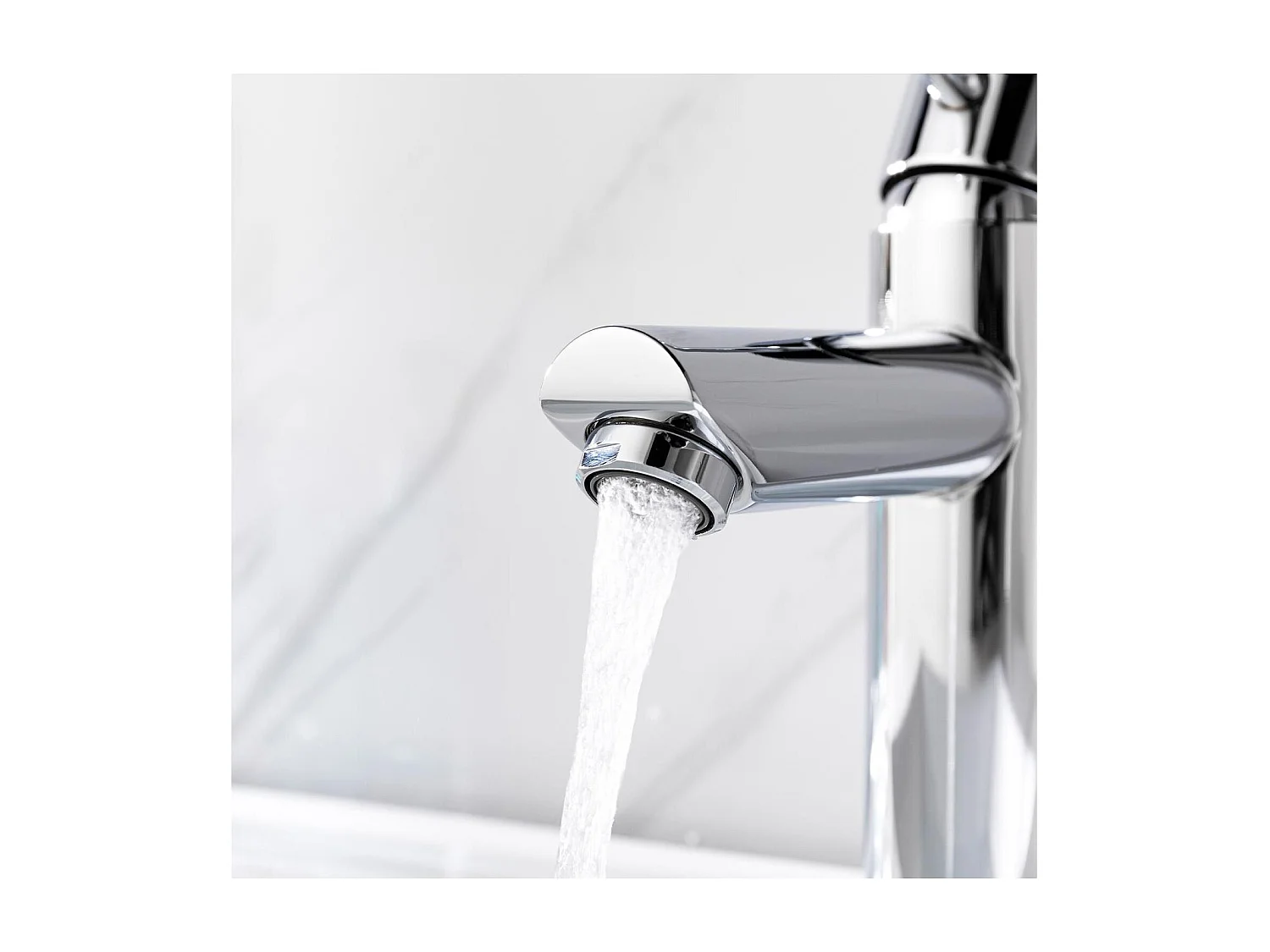 Rubinetto per bagno TAP con beccuccio basso