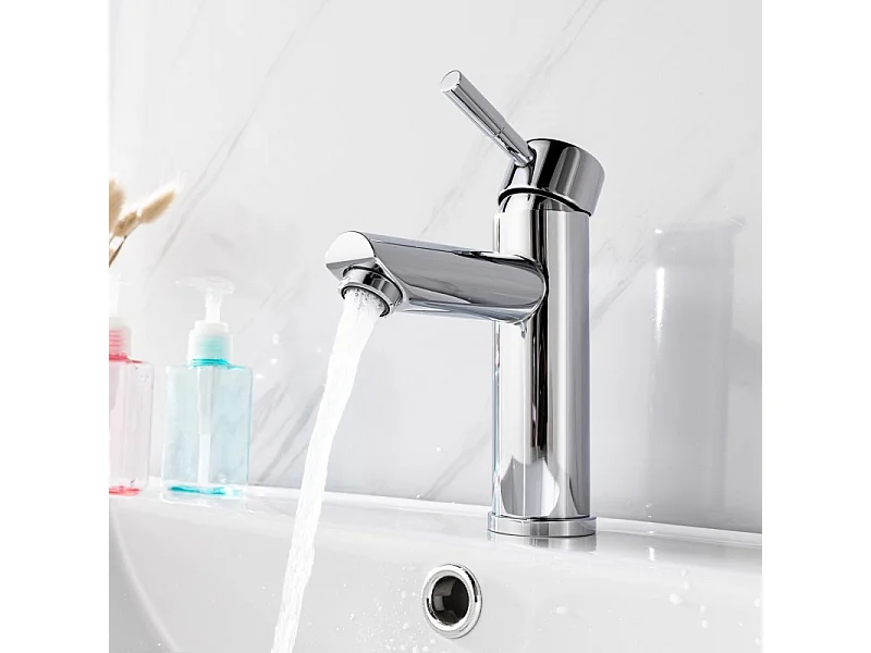 TAP Badezimmerarmatur mit niedrigem Auslauf
