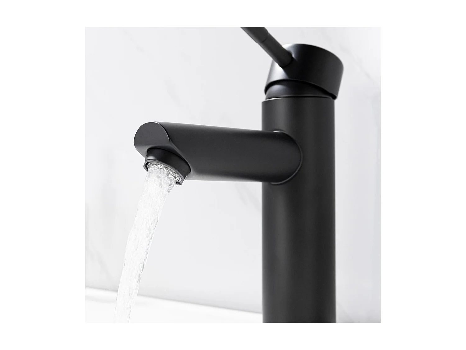Rubinetto per bagno TAP con beccuccio basso