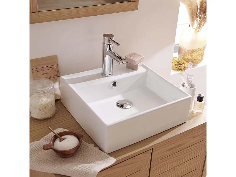 Vasque à poser carrée en céramique blanche 38cm