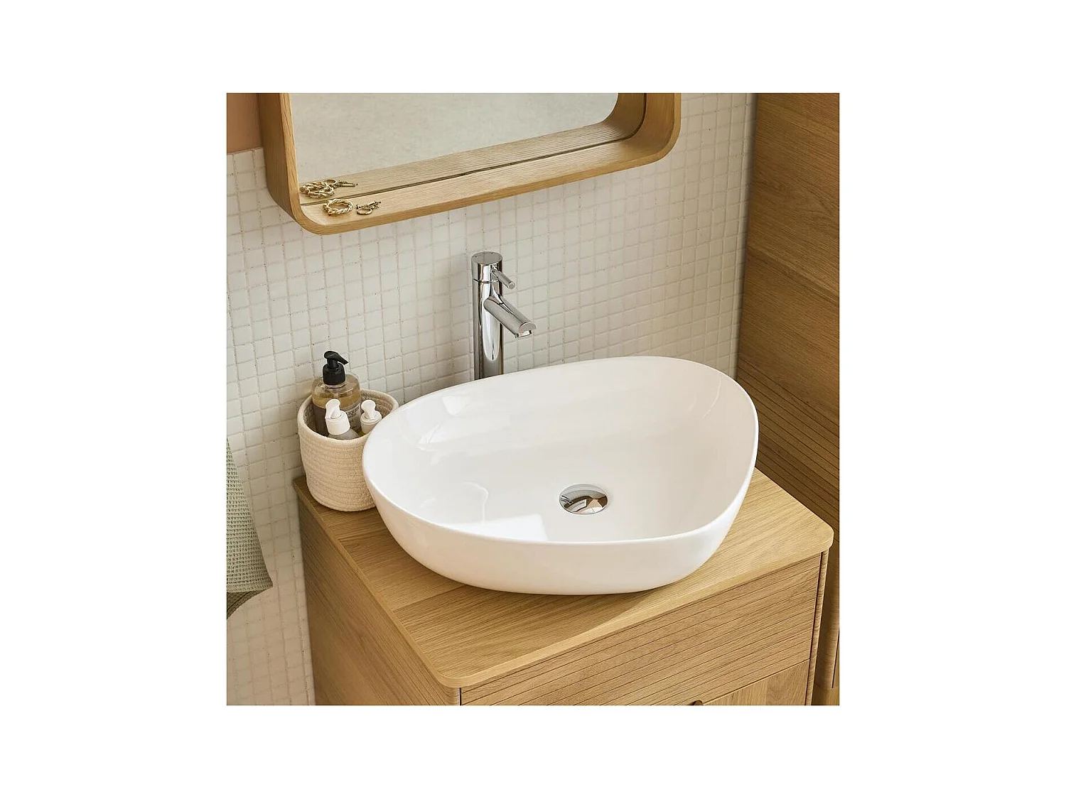 CHARLY Aufsatzwaschbecken aus weißem Keramikkiesel 56x45cm