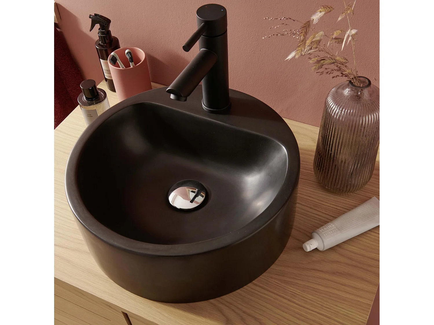 Ronde wastafel in Nori-hars