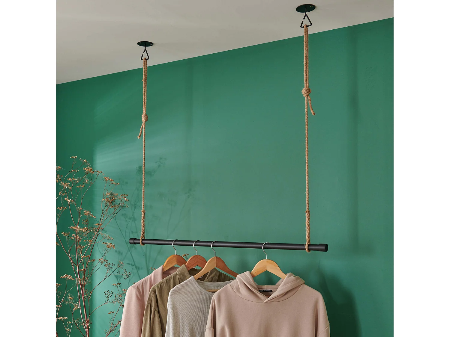 Armadio sospeso in metallo e corda Lexy