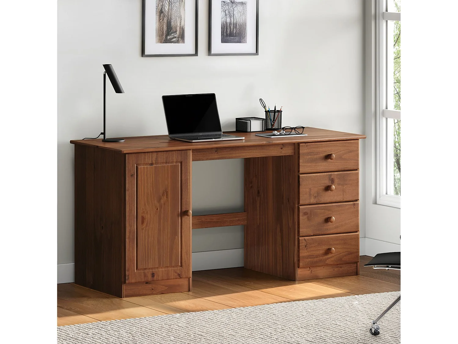 Bureau MANAGER L 145 cm en bois massif, coloris brun foncé, espace de rangement avec 4 tiroirs et 1 porte battante