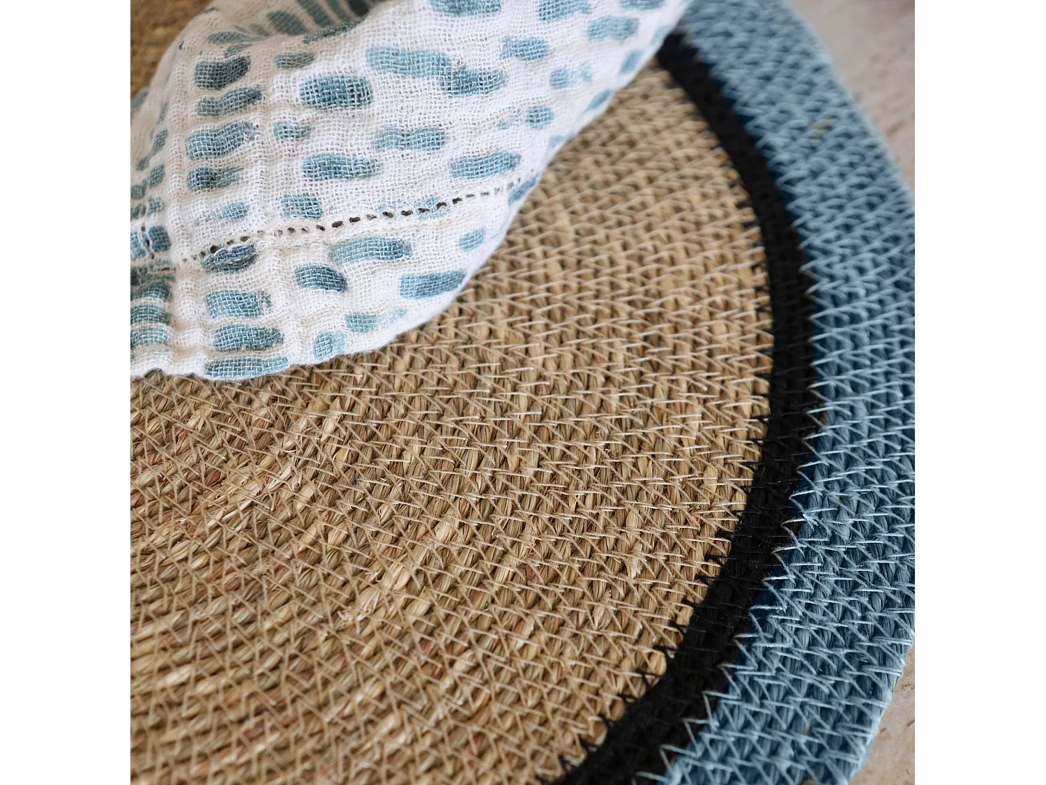 Now's Home - Lot De 6 Sets De Table D38cm En Jonc De Mer Naturel Et Bleu Iris