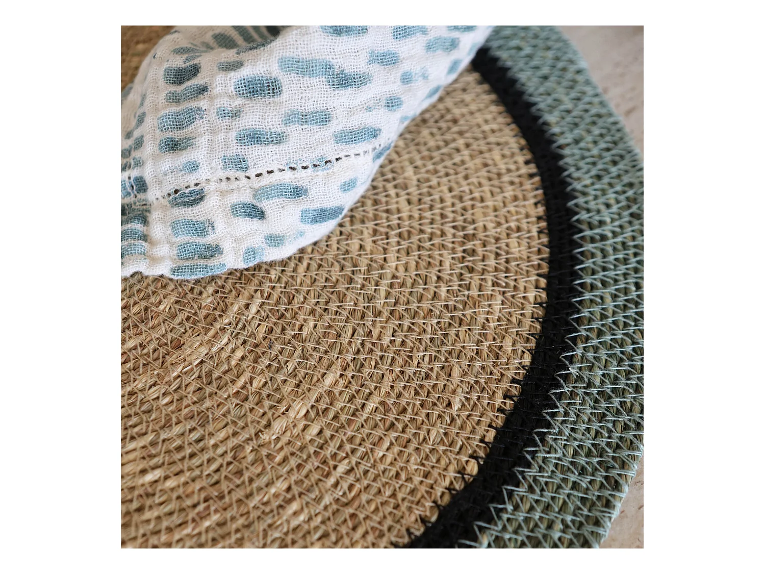 Now's Home - Lot De 6 Sets De Table D38cm En Jonc De Mer Naturel Et Vert Iris