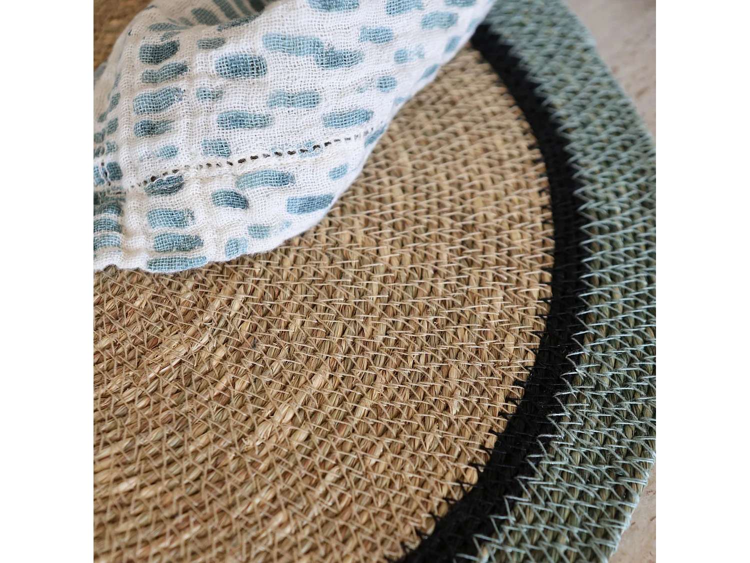 Now's Home - Lot De 6 Sets De Table D38cm En Jonc De Mer Naturel Et Vert Iris