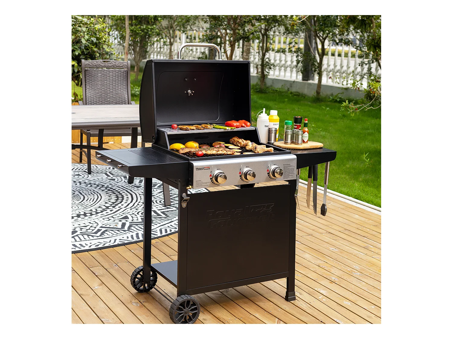 Barbecue Gaz sur Chariot Royal Gourmet à 3 Brûleurs - Puissance 9kW - Noir - 121,6 x 57,8 x 105 cm