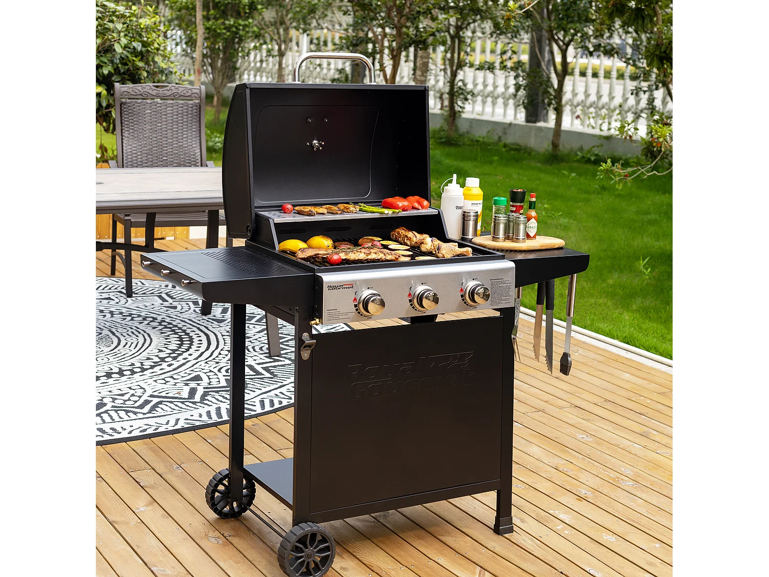 Barbecue Gaz sur Chariot Royal Gourmet à 3 Brûleurs - Puissance 9kW - Noir - 121,6 x 57,8 x 105 cm