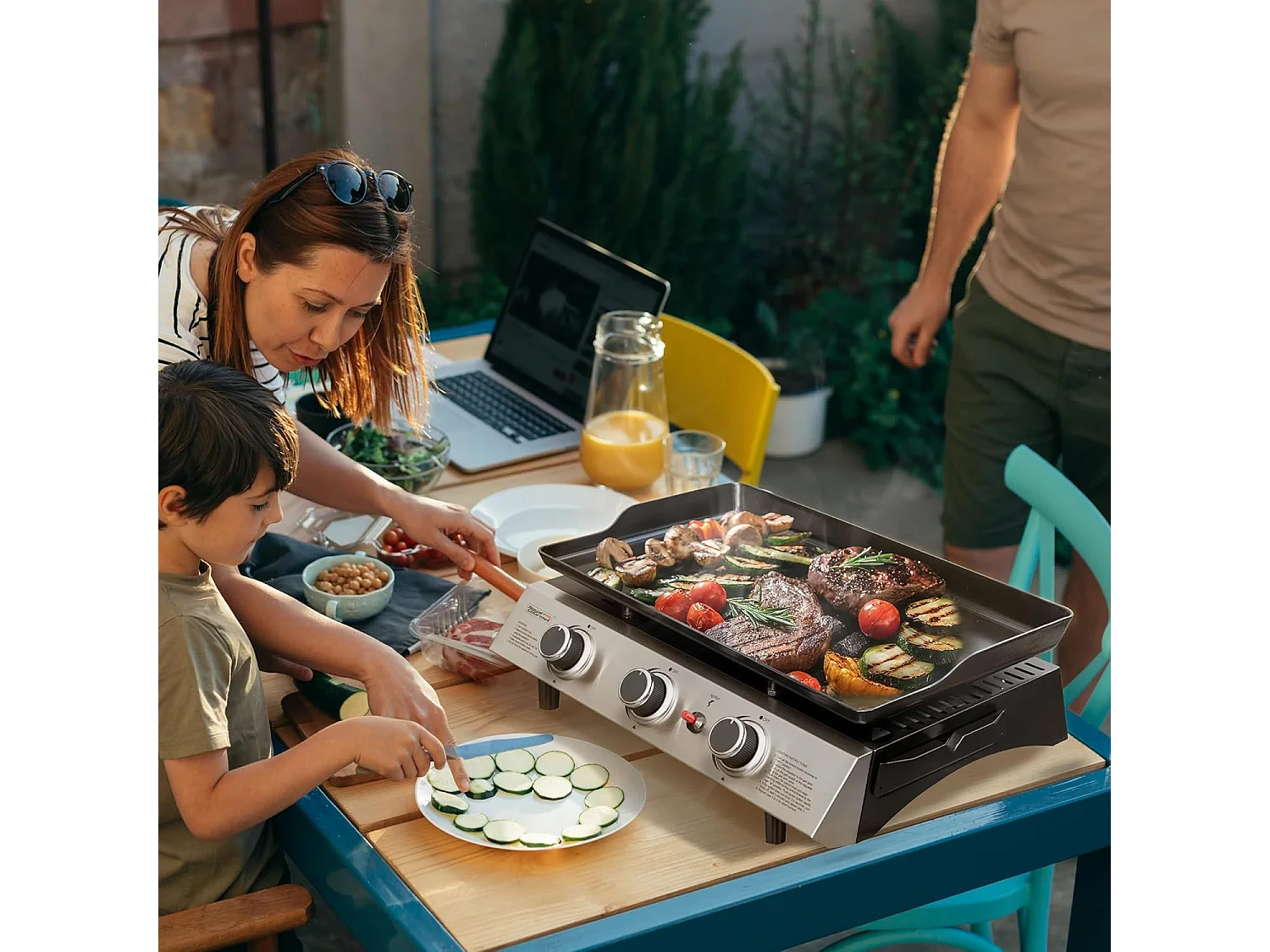 Plancha Gaz sur Chariot Royal Gourmet - 3 Brûleurs Puissance 7.5kW - Plaque Amovible