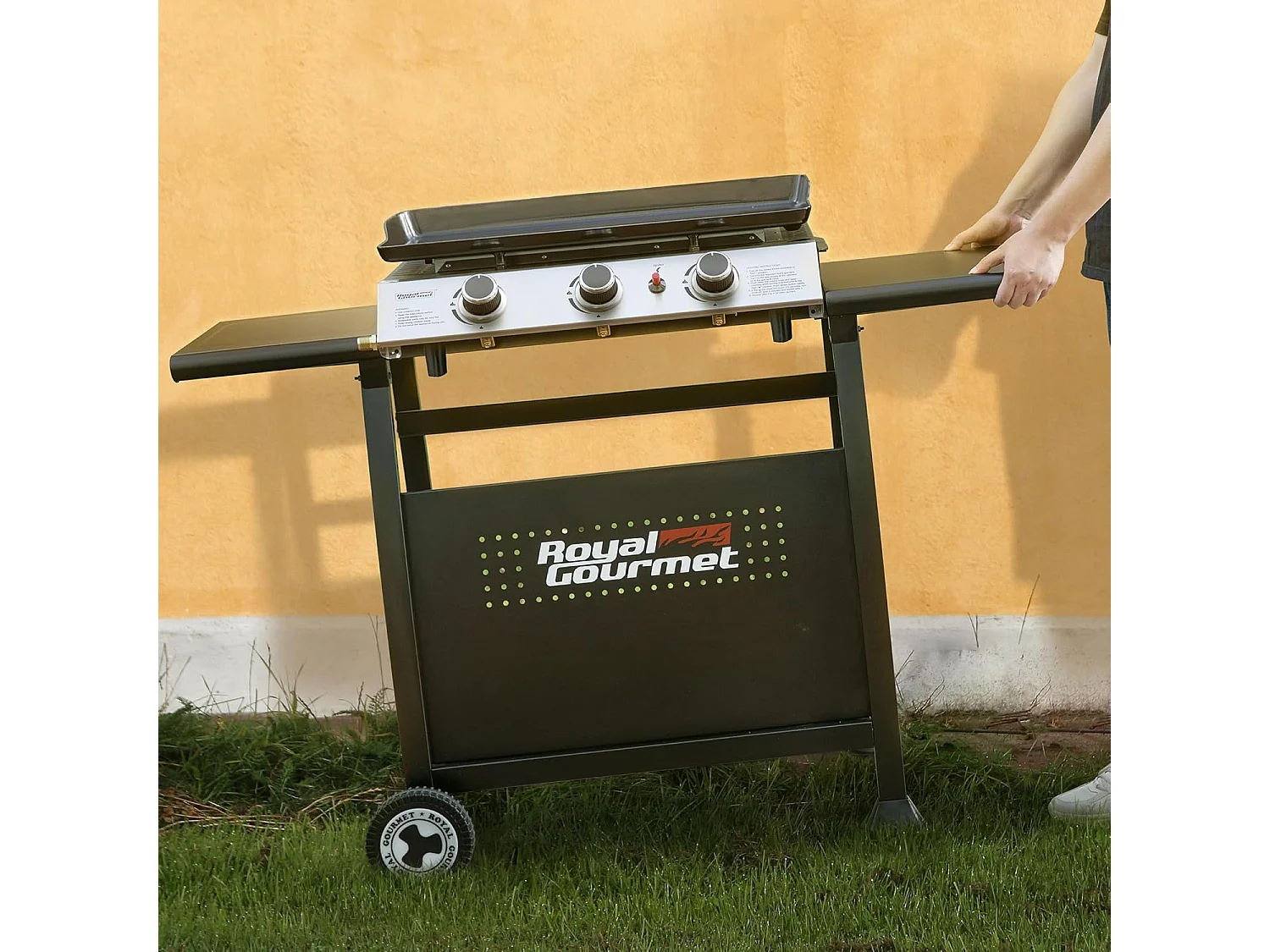 Plancha Gaz sur Chariot Royal Gourmet - 3 Brûleurs Puissance 7.5kW - Plaque Amovible