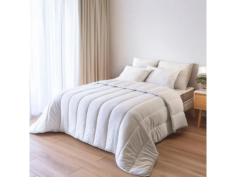 Couette chaude hiver 500gr/m² anti-acariens et anti-bactériens 260x240 cm