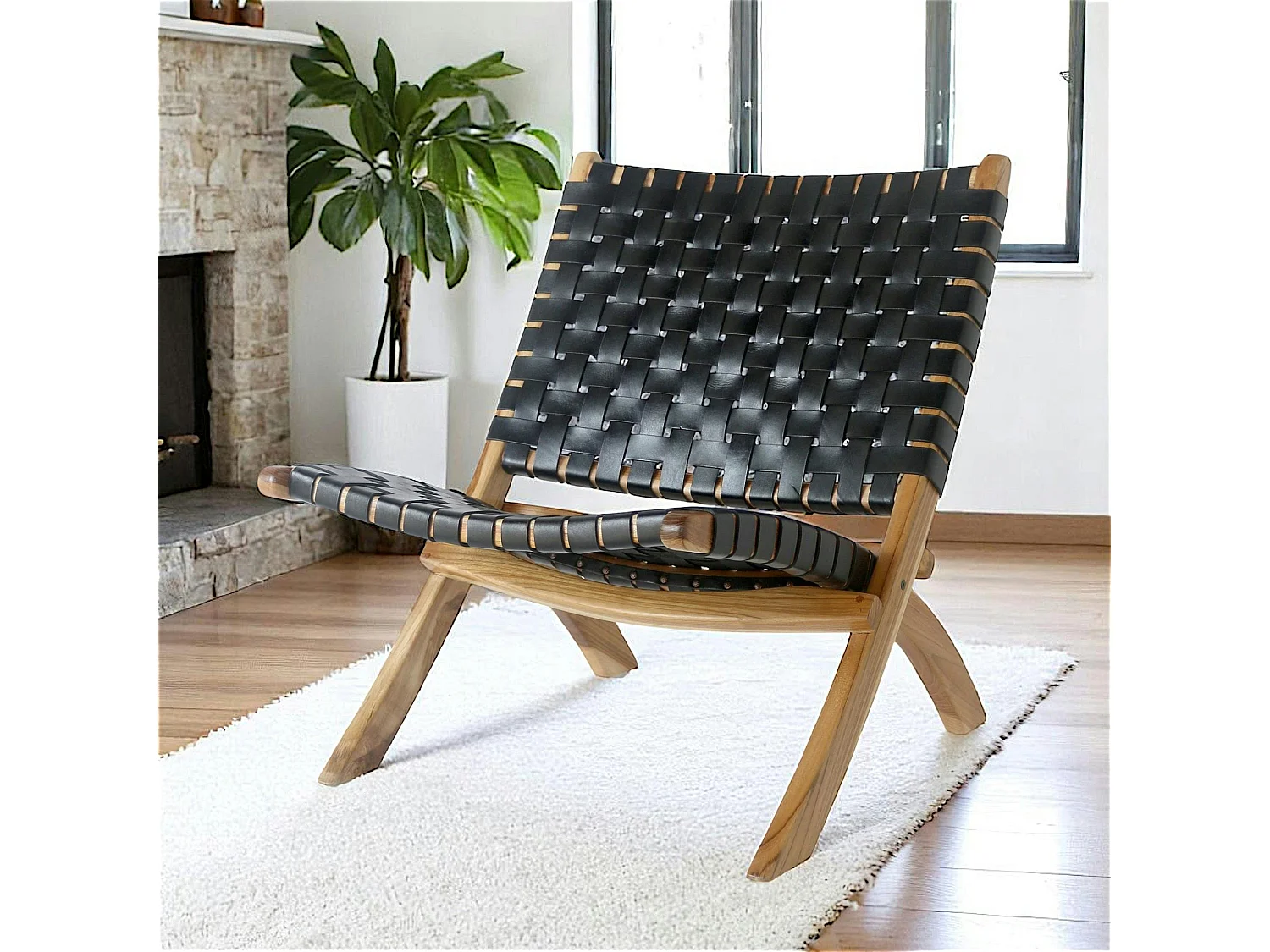 Fauteuil en cuir noir et bois de teck MENDOZA