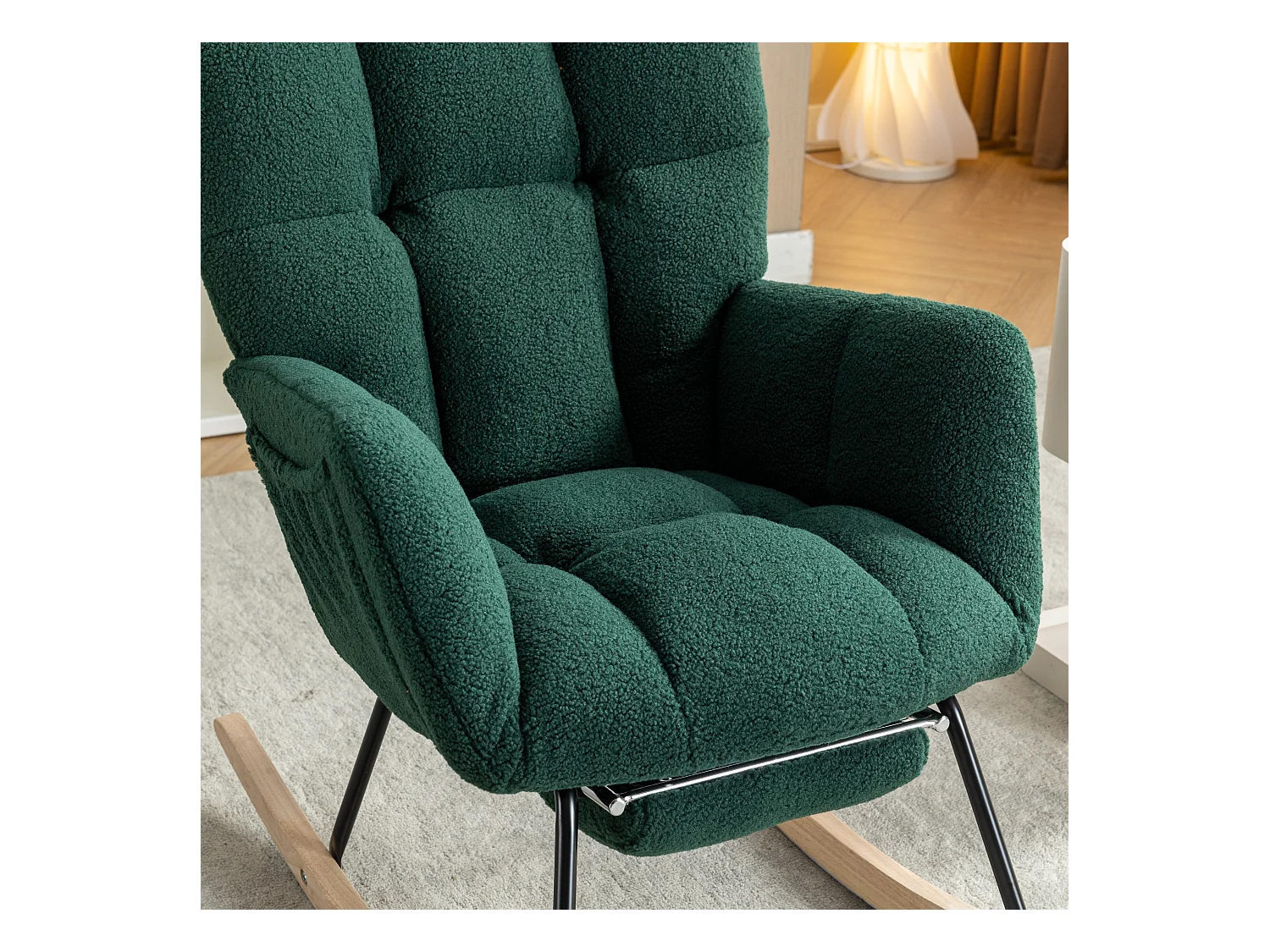Fauteuil à bascule avec accoudoir et repose-pieds extractible, en tissu teddy vert