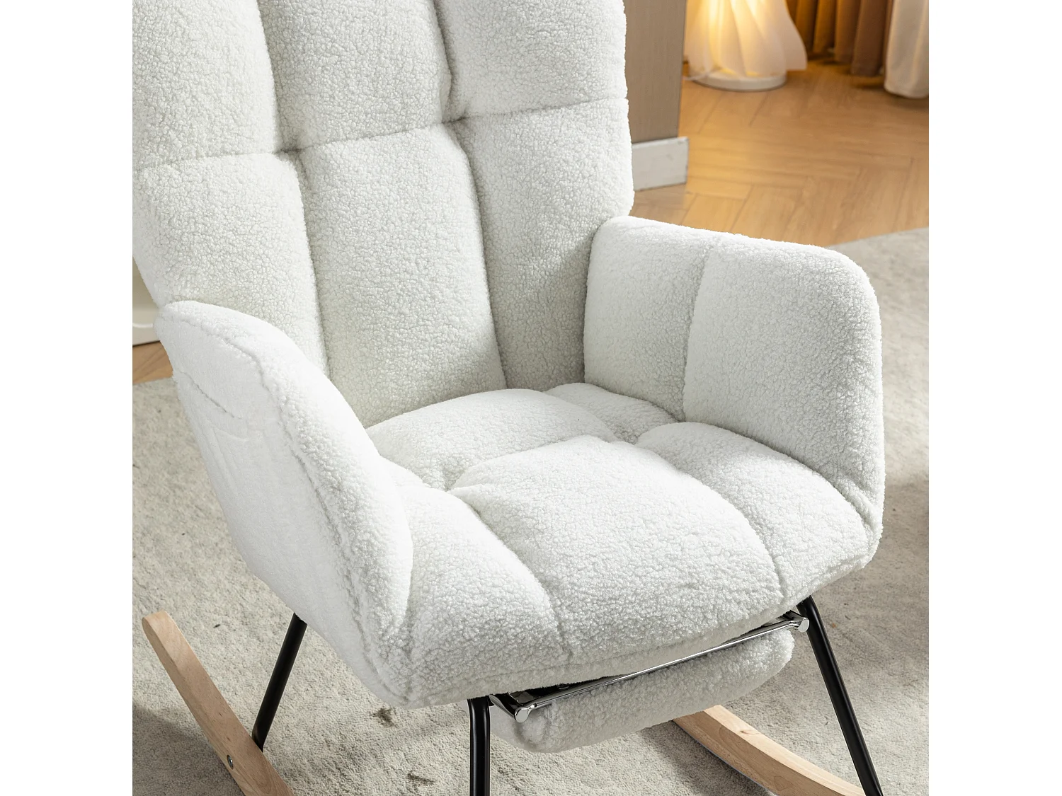 Cadeira de balanço com apoio de braços e apoio para os pés removível, em tecido Teddy branco