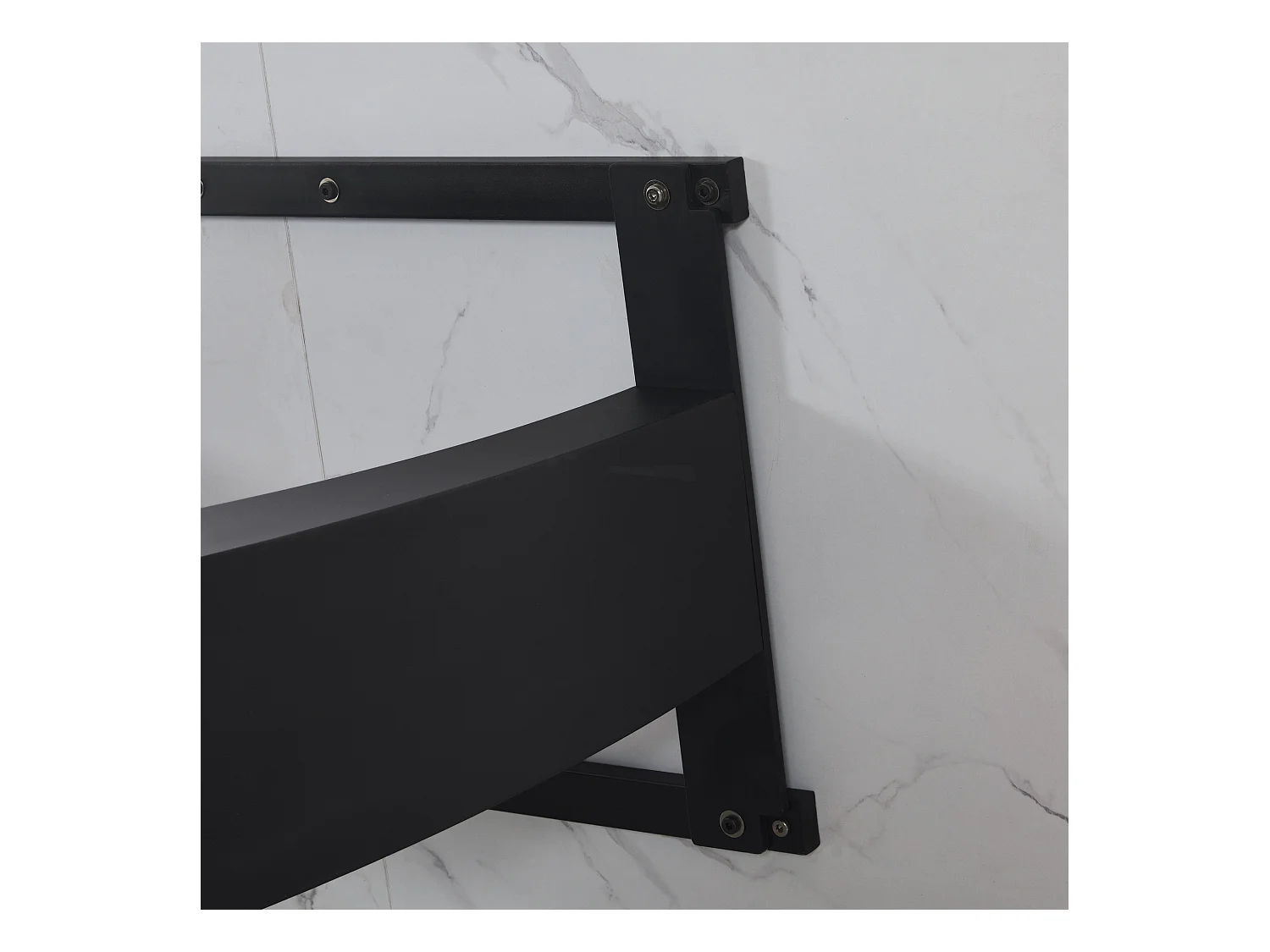 Table à manger 6 personnes 140x75cm en MDF avec pieds ajustables, placage marbre blanc avec pied noir